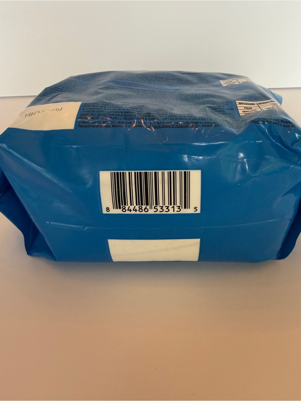 Redken Flash Lift Pre-Bonded Lightening Powder - Blue & Silver Packaging - Picture 2 of 6